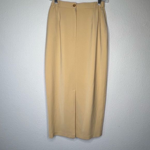 Vintage Fifth Sunday Exclusive Skirt Set - Picture 13 of 16